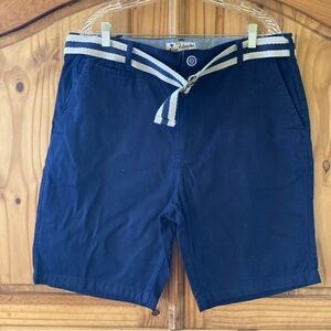 Men's Islandia dark navy blue flat front belted chino Bermuda shorts size 38